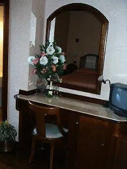 Otel Del Teatro 3*