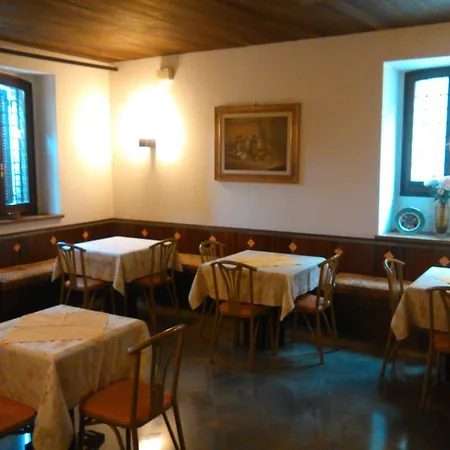 Otel Del Teatro 3*