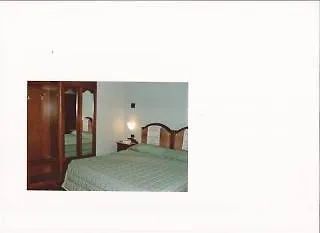 Del Teatro 3*