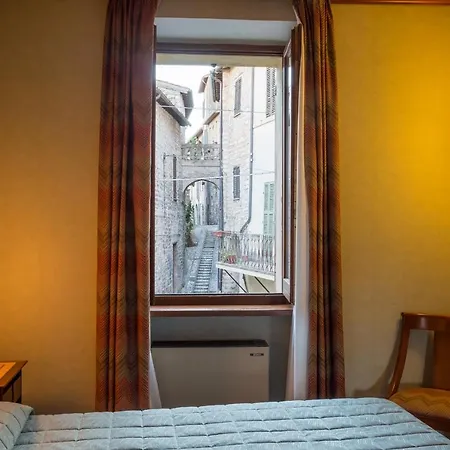 Otel Del Teatro 3*
